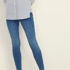 Super skinny pull on jeggings for women